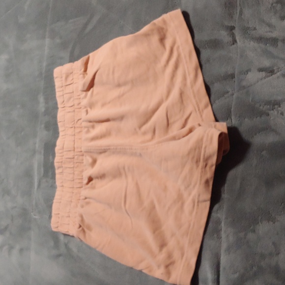 Shorts - Picture 2 of 3